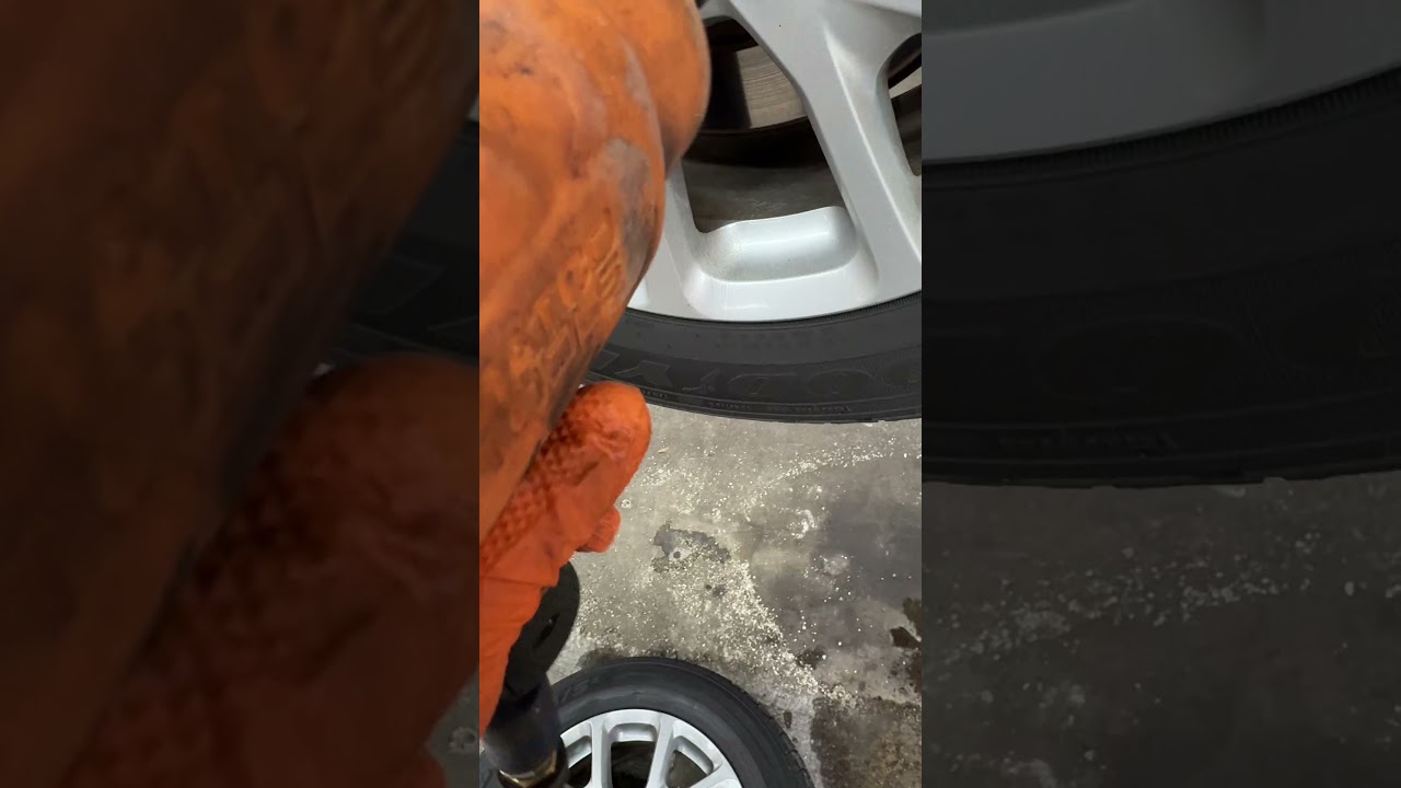 Half size sockets for swollen lug nuts. Needed blue-point TSR1230.  #jeep #ford #automobile