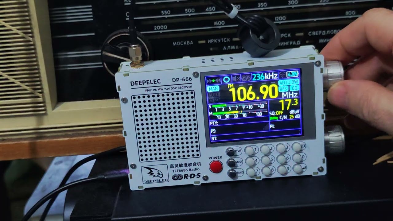  Deepelec TEF 6686.  От Средних Волн до FM. Chishinau Moldova 16:00.