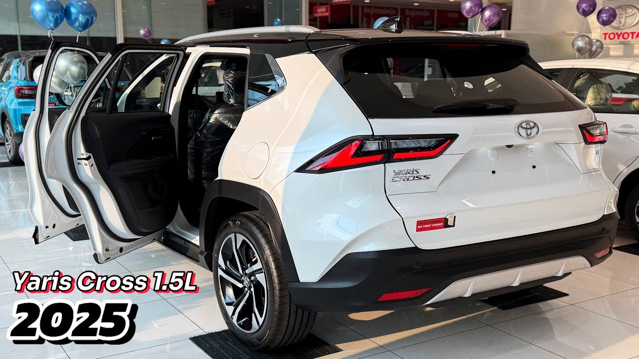 New Toyota Yaris Cross 1.5L (2025 ) - 5Seaters Compact SUV | White Exterior And Interior