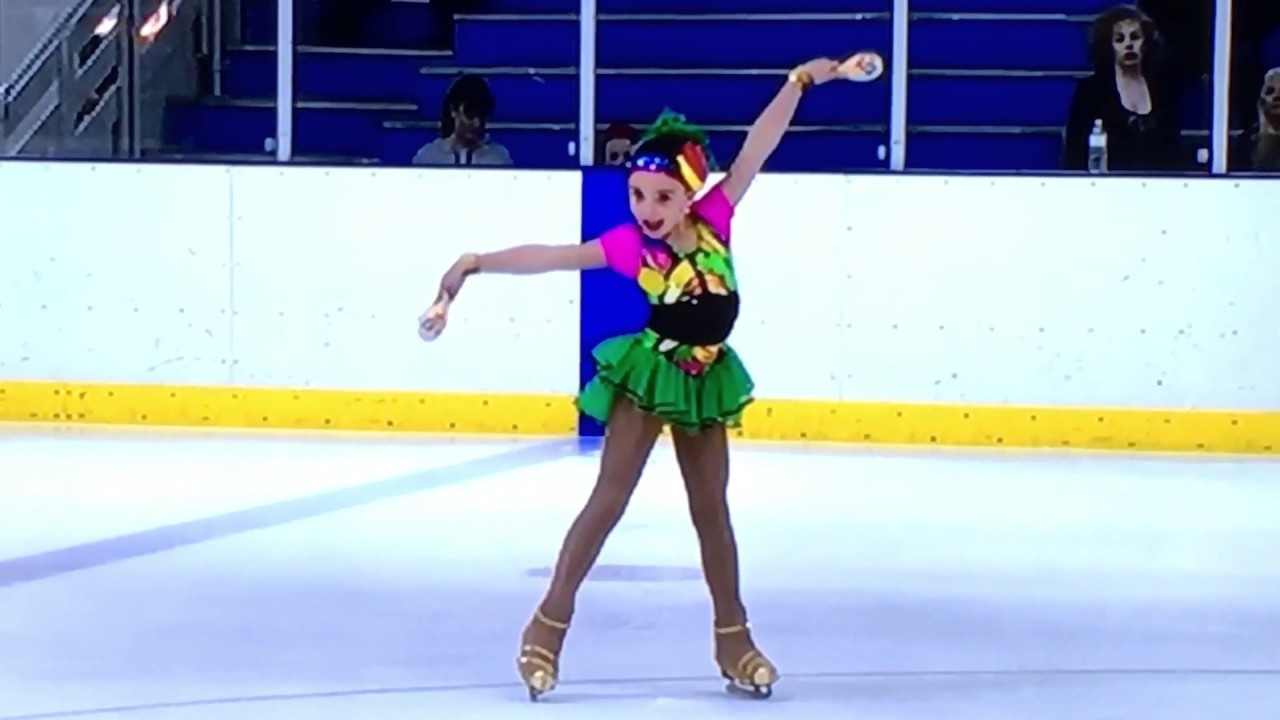 7 yr old Figure Skater - Showcase Light Entertainment - Preliminary (2016)