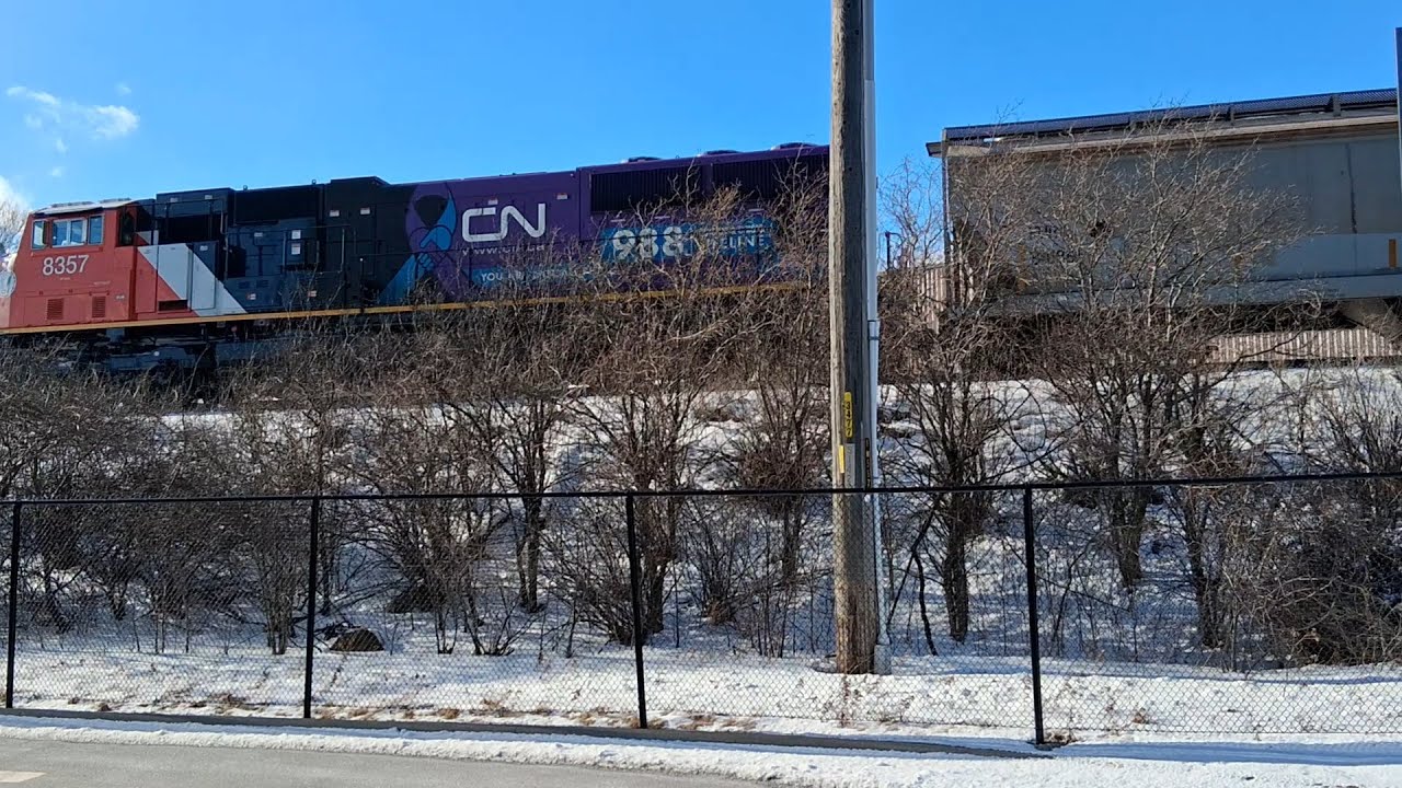 (Tuesday Afternoon Grab) [CN 8357!!] CN G874 At Walkers Line In Burlington Ontario