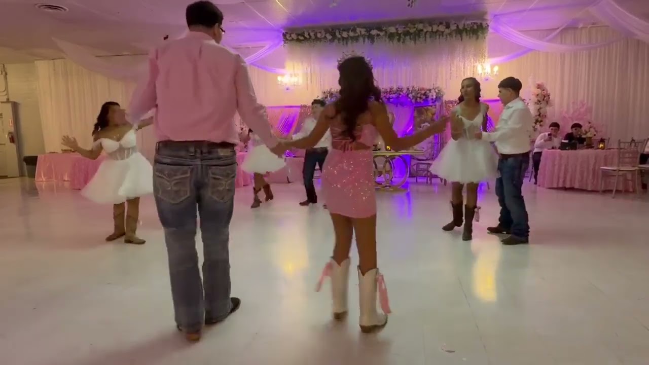 Loveliest Quinceañera Dance to Choosin Texas by Ella Langley 