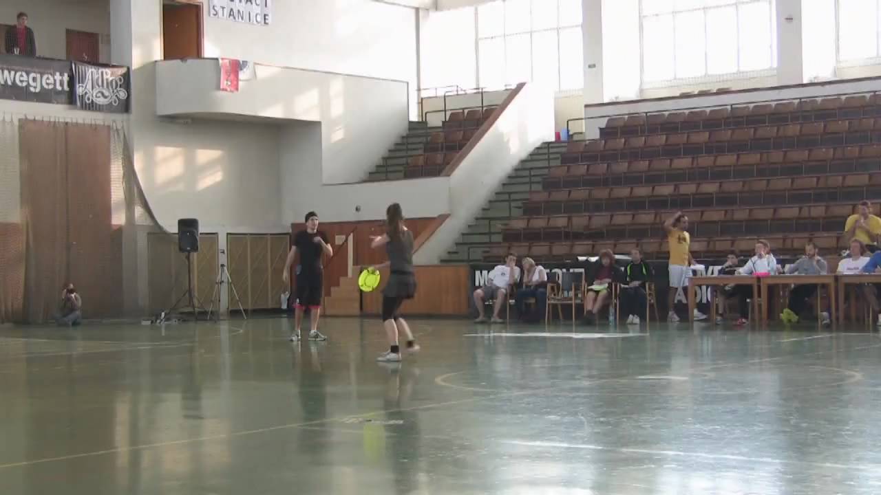 Frisbeer Cup Mixed Semifinals: Kateřina Pleskotov&aacute; + Claudio Cigna