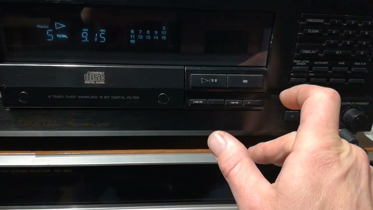 Akai CD-55