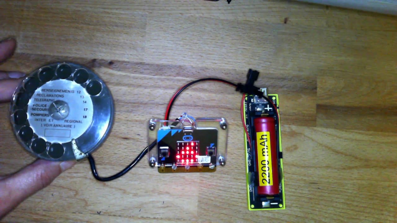 Cadran t&eacute;l&eacute;phonique et microbit