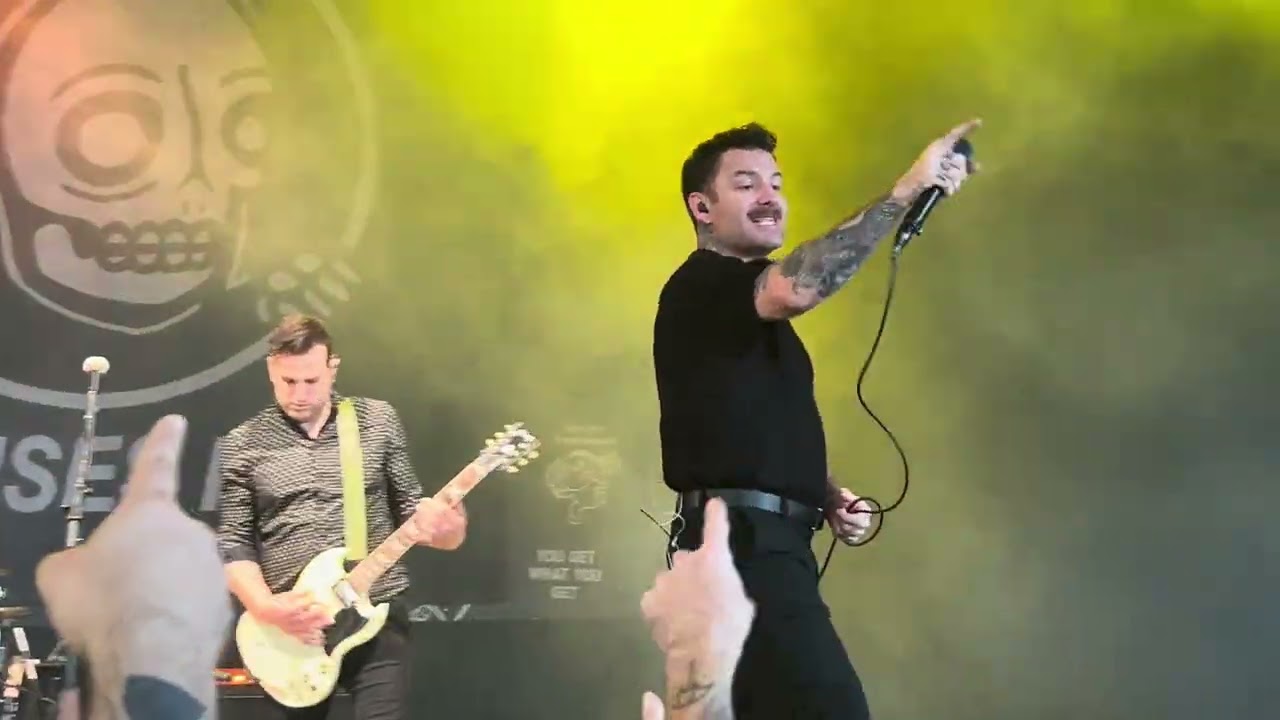 Senses Fail - “Buried A Lie” (LIVE) in Cincinnati September 7, 2024 - Ohio Is For Lovers Festival