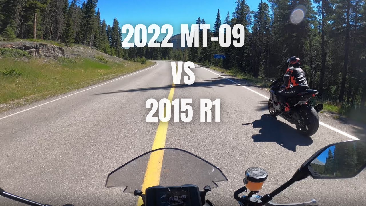 2022 MT-09 vs 2015 R1 - Twisty Mountain Road