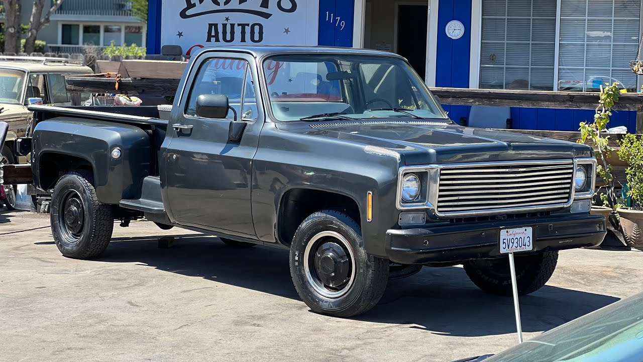 1978 Chevrolet C-10 Stepside LONGBED.