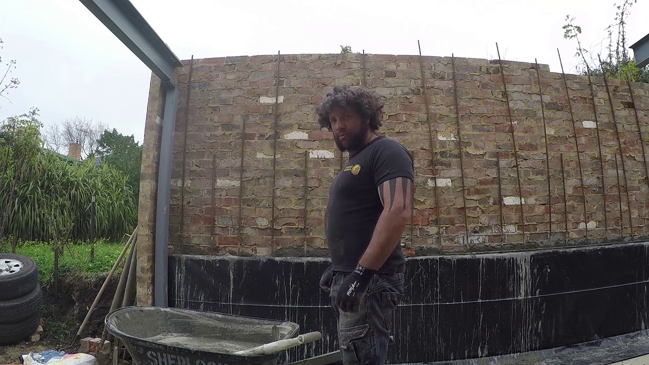 How to properly lift and balance a wheel barrow - Embrace the core, so you can lift more