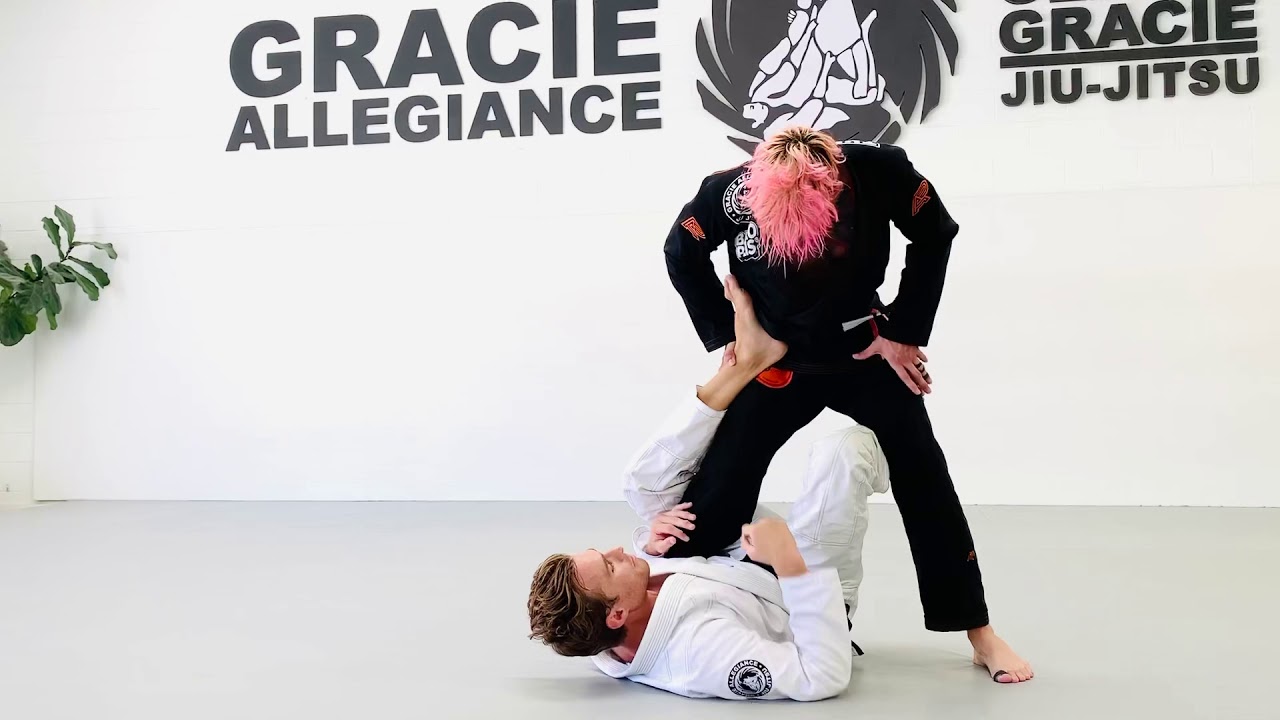 SLX Knee Scissor Sweep