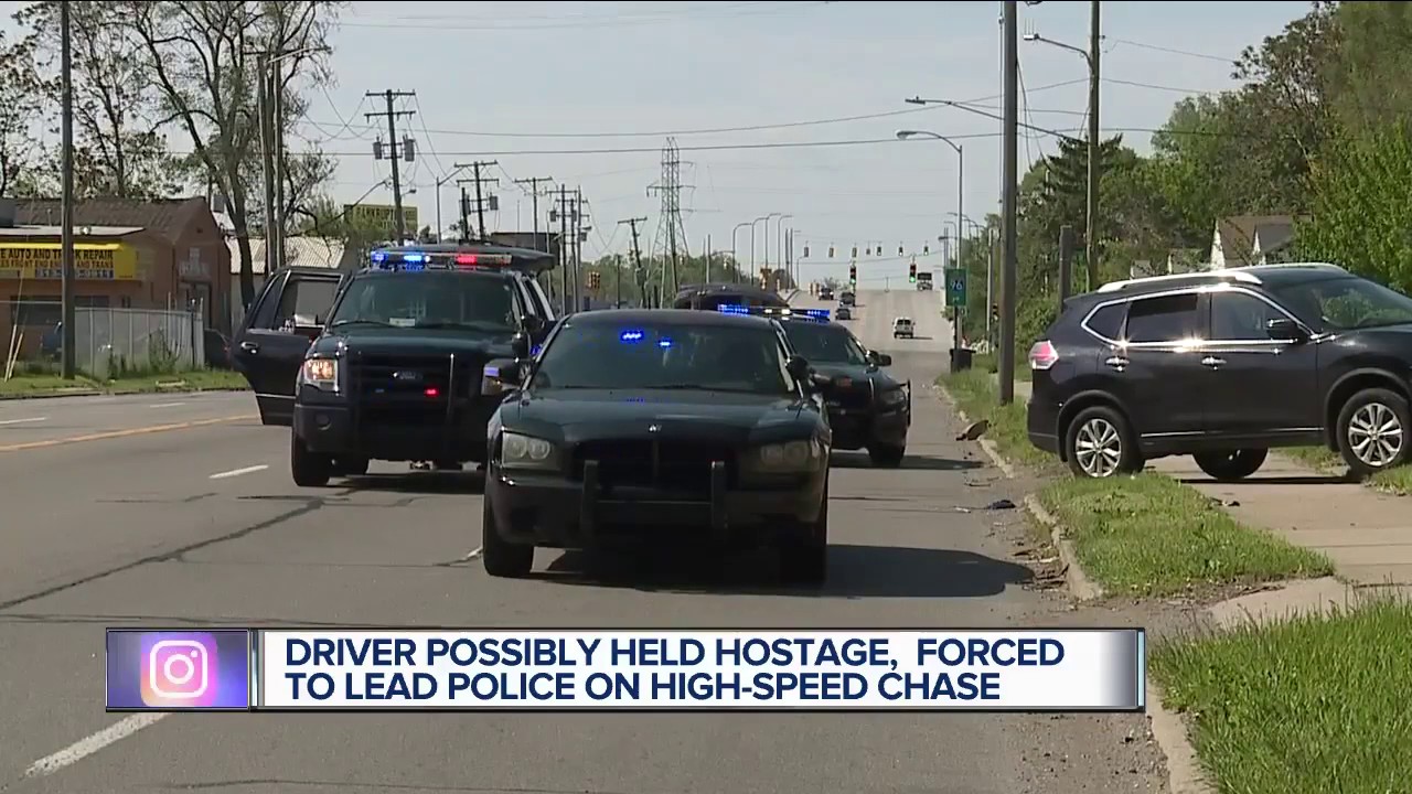 High speed chase ends in Detroit