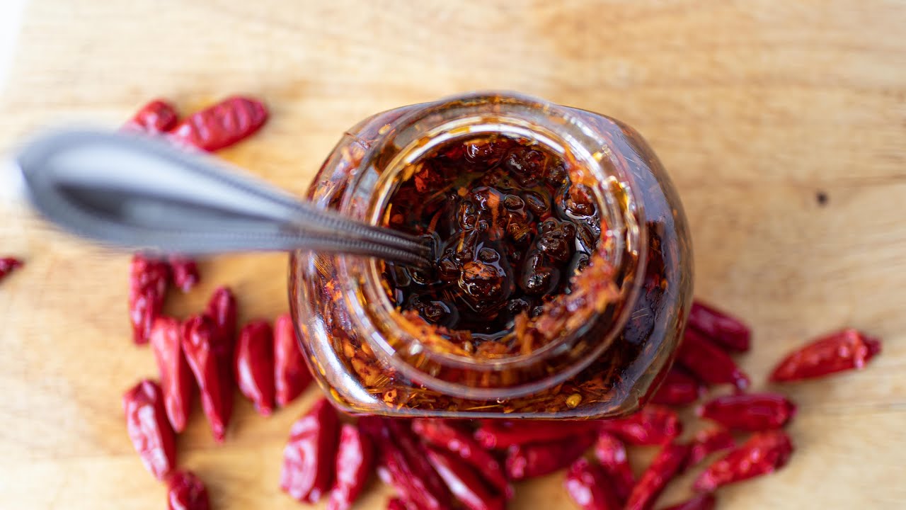 Vietnamese Sate Sauce - Chili Oil with Shallots, Garlic & Lemongrass (Ớt Sa Tế)