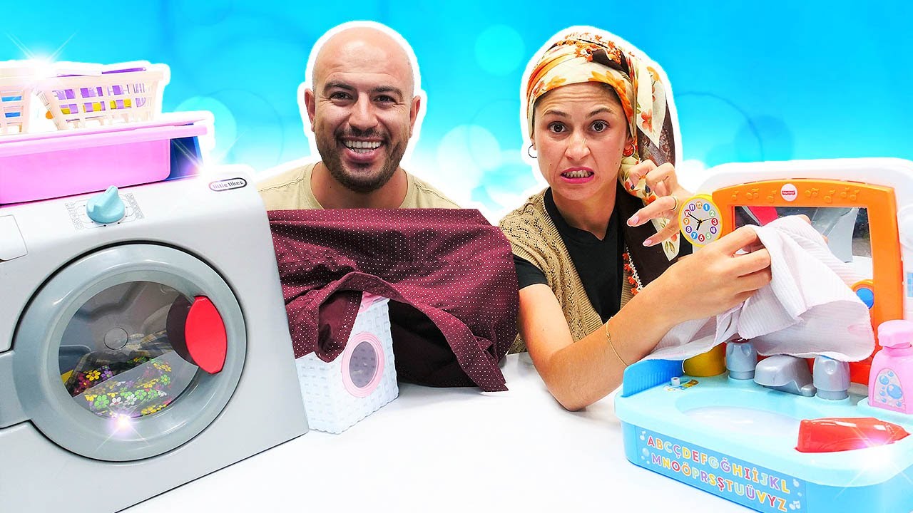 Reyhan Abla VS. İskender! İskender dağıttığını toplamıyor - temizlik yapma oyunu! Komik videolar