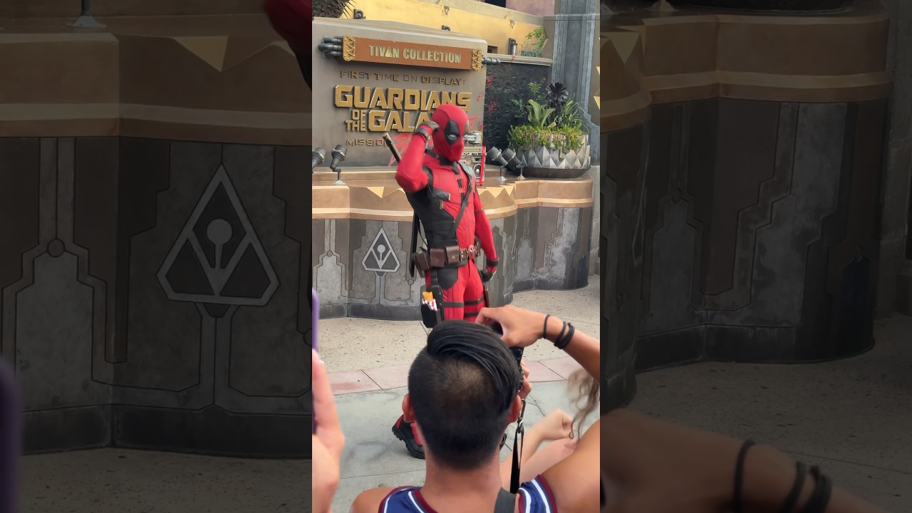 DEADPOOL BYE BYE BYE DANCE at Disney California Adventure