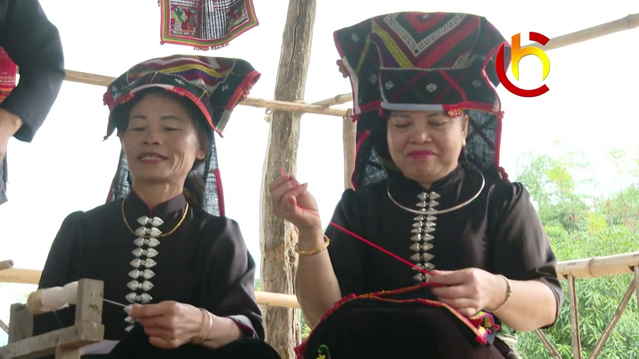 KHẮP TAY: KÌN LẢU COI TÔ-CÒ SẰNG-NHA TÔN LẢU- ÊM SẮNG LỤ -NỌNG TẮM HÚK SON SÀO VỚI CÁC GIỌNG HÁT HAY