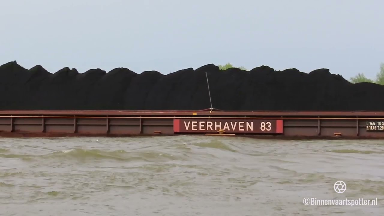 Duwboot Veerhaven 10 🤜⚓🤛 In de opvaart op de Waal