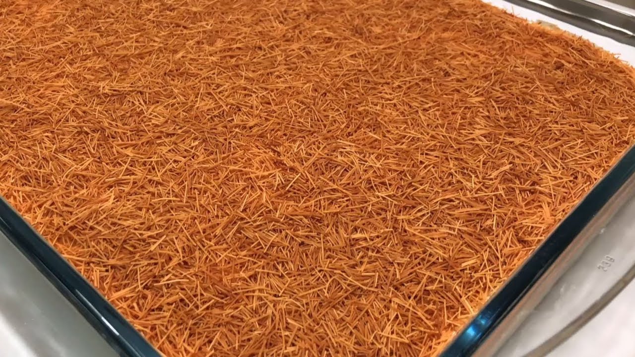 حلو الخشخش ( طبقات البسكوت والكريمة و الشعرية ) بطريقة بنت الهاشمي كويت فود