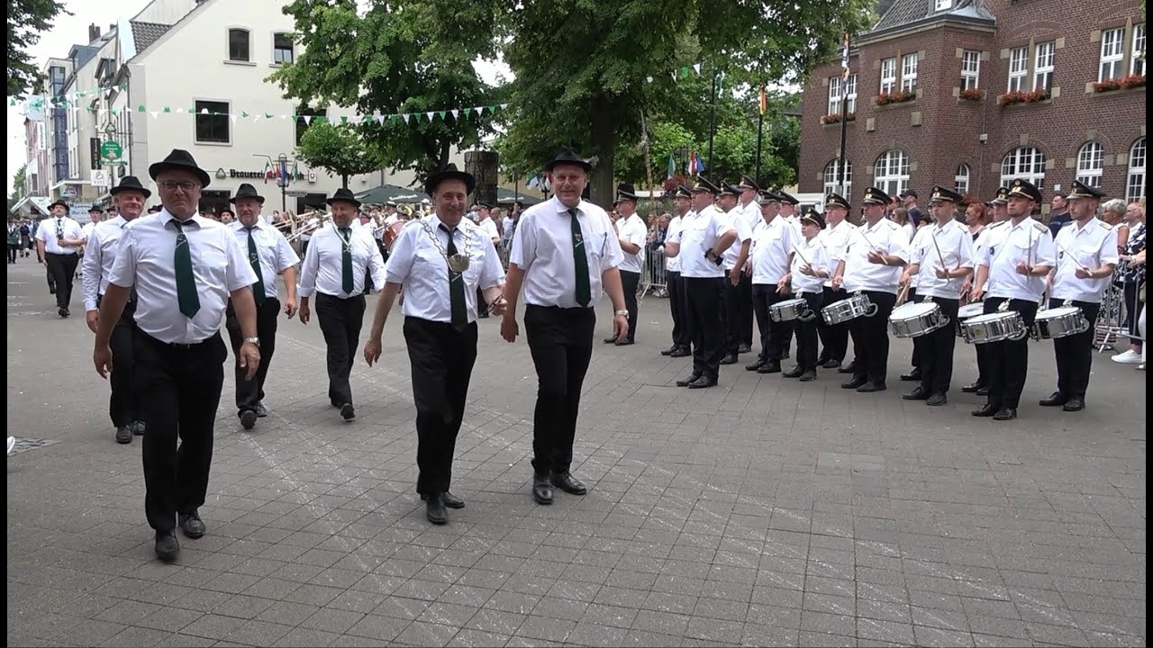 Schützenfest 2025 in Dormagen Die große Sonntagsparade im Juni 2025