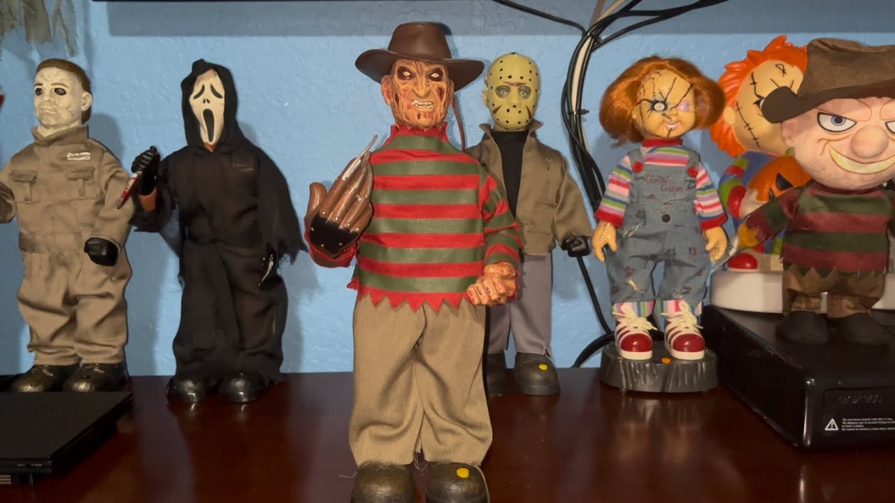 Gemmy mini animated A Nightmare On Elm Street Freddy Krueger 2010 model