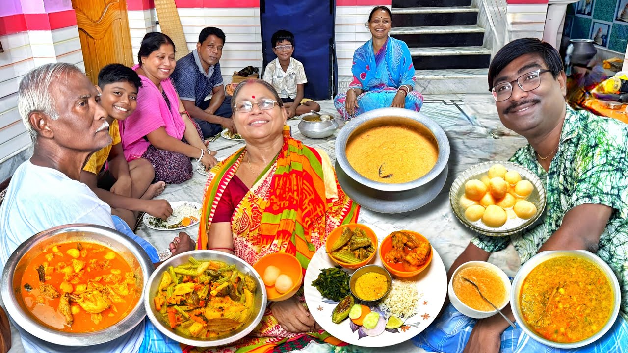 শাশুড়ি মা ঋভুর বাবার জন্ম মাস ধরতে এল । সবাইমিলে সারাদিন জমিয়ে খাওয়া দাওয়া হল ।