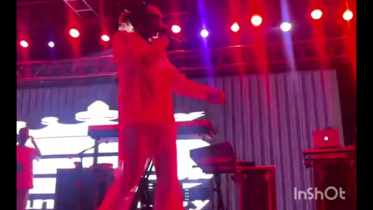 Big Fizzo yavyinishije abantu baruma muri Christopher live in Burundi(Full concert)🔥🔥🔥🔥
