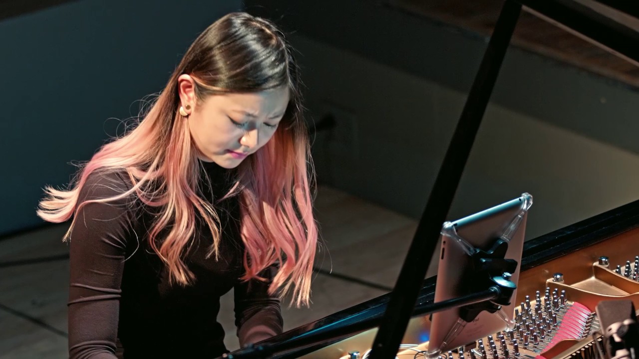 Pianist Vicky Chow performs 'The Arching Path' (2016) by Christopher Cerrone