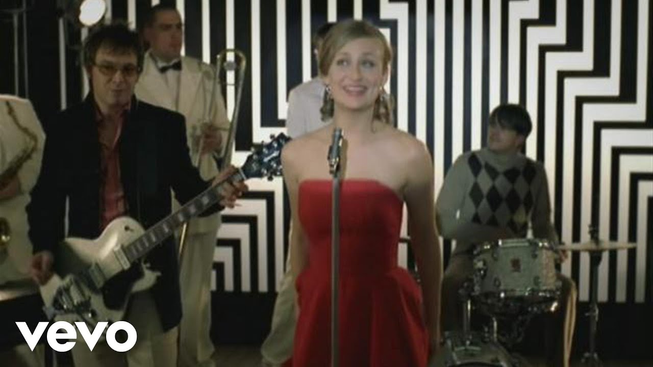 Hooverphonic - The World Is Mine