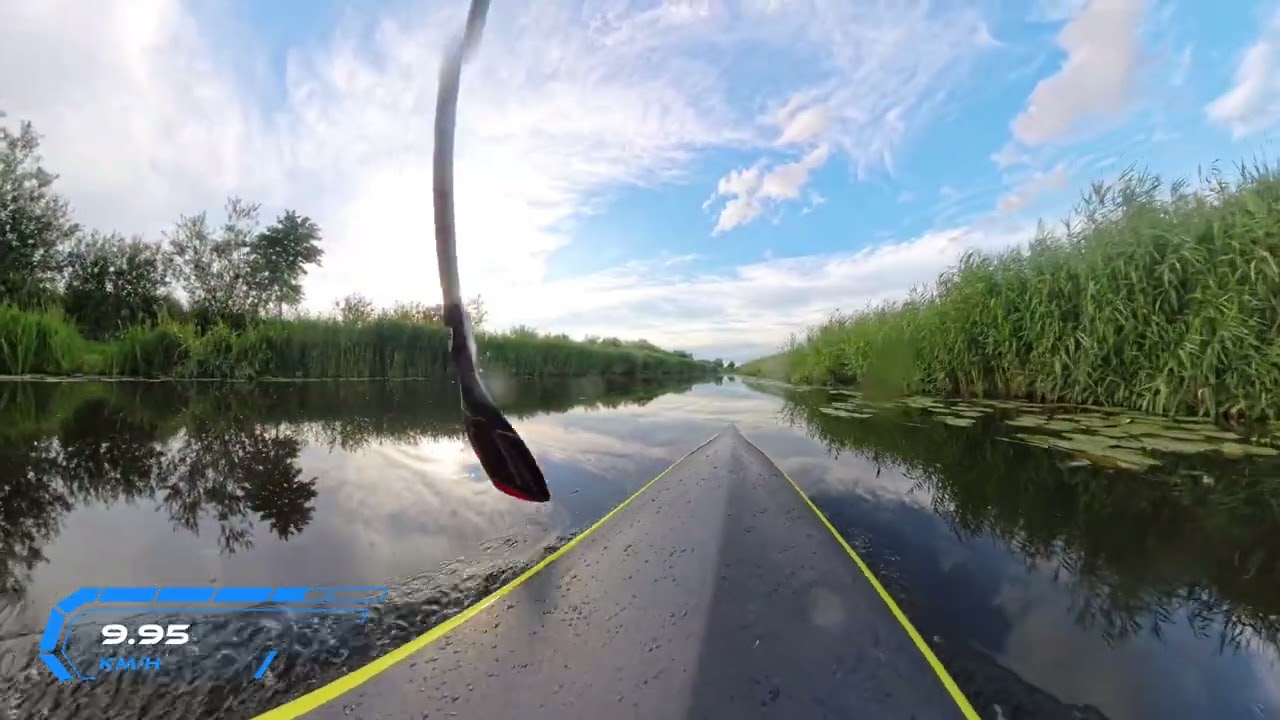 LightCorp Paradoxa on flat water