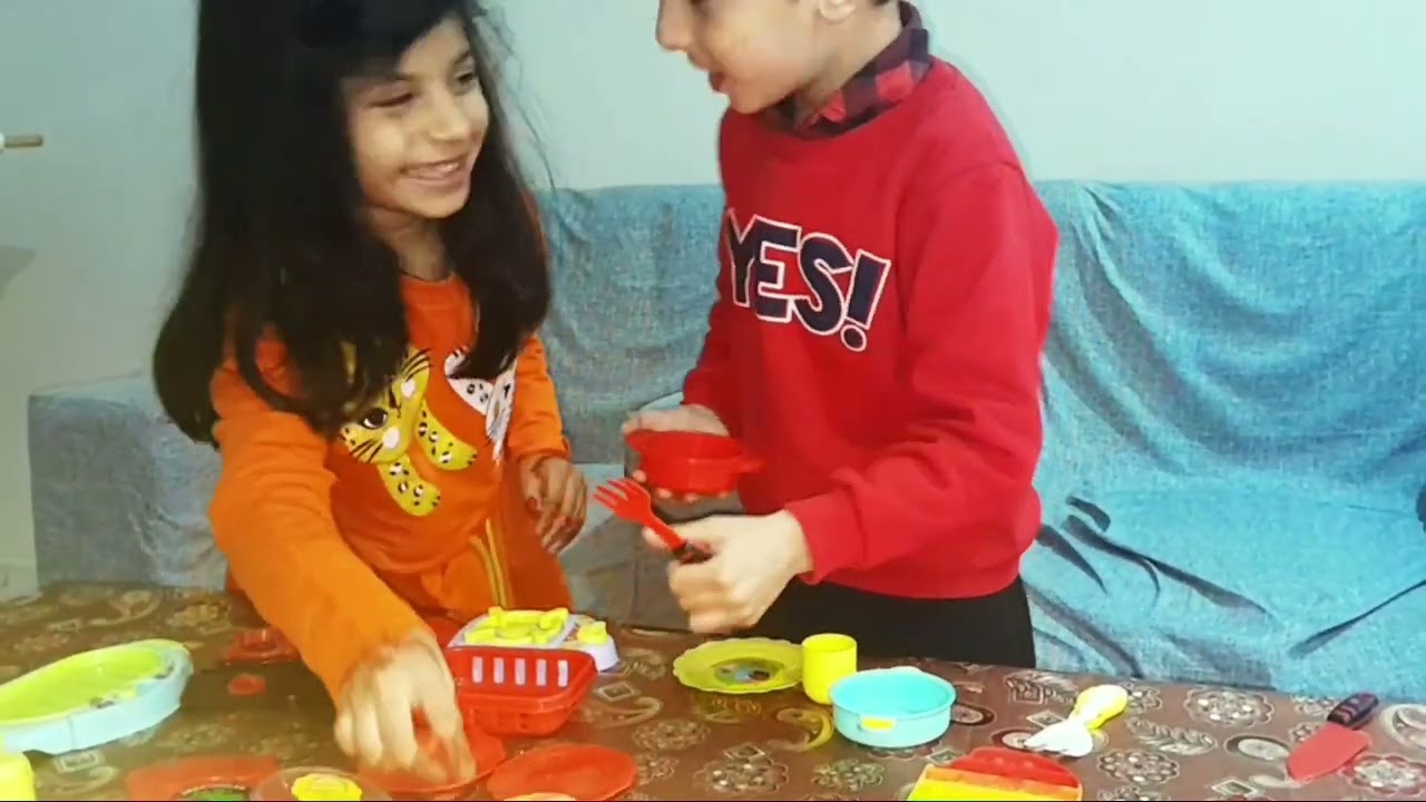 kids Pretend Play || The Best Soup Made By Kid || Cooking and Serving of Hot Soup