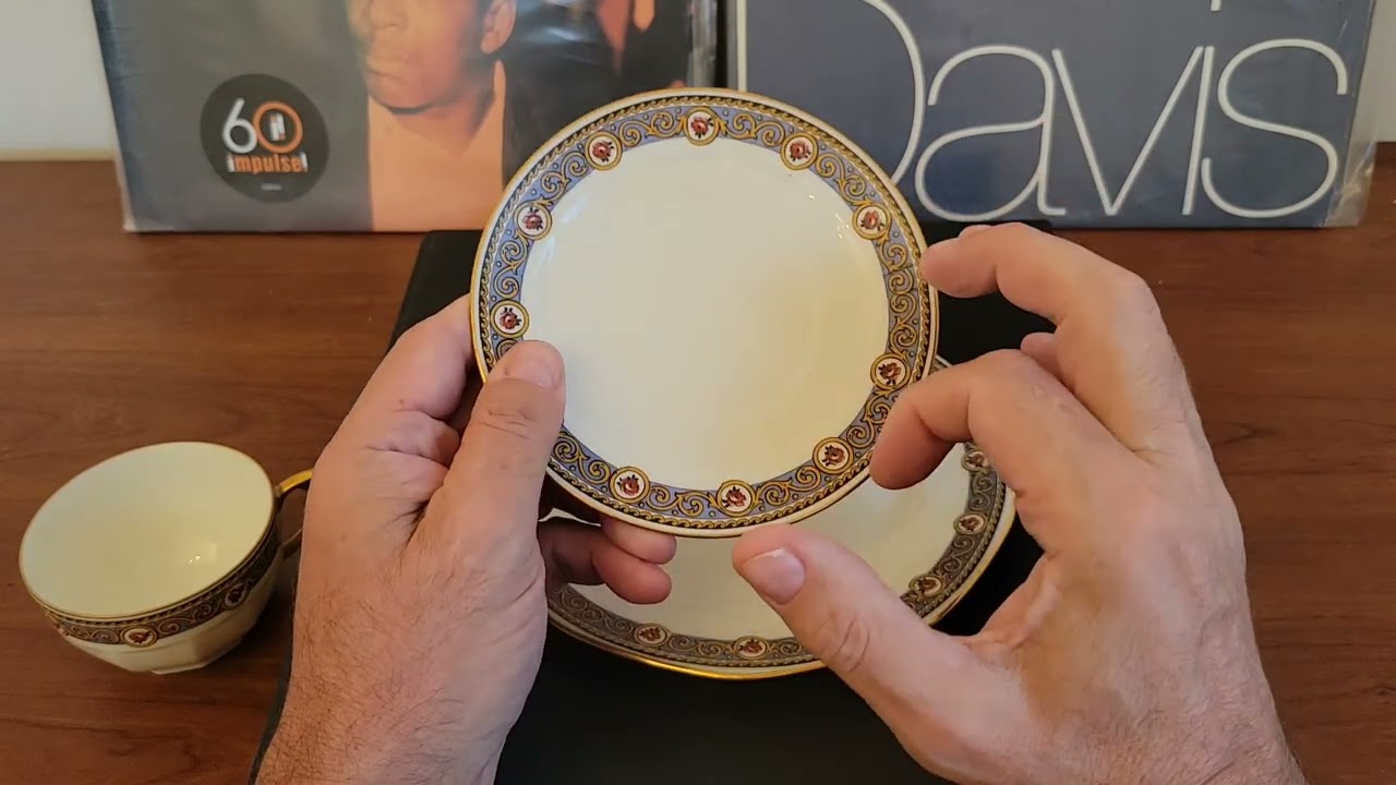 Антиквариат из Art Deco - это перспективное направление и новый тренд