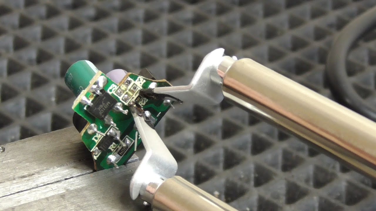 Теперь демонтирую не только SMD. Паяльник пинцет с керамическими нагревателями. Начинающий радиолюб.