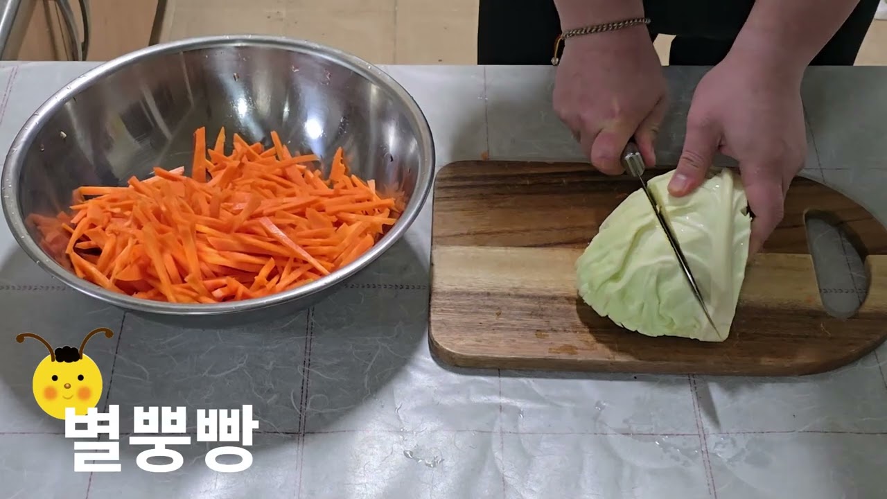 2030부터 건강 챙겨야합니다. 처음 만들어보는 양배추당근라페