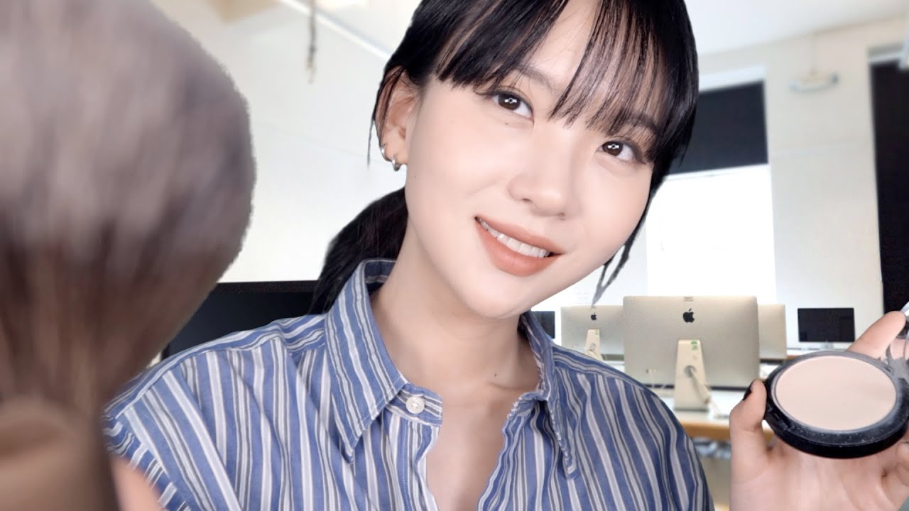 ASMR(Sub) Friend Does Your Makeup at University Club 🏫