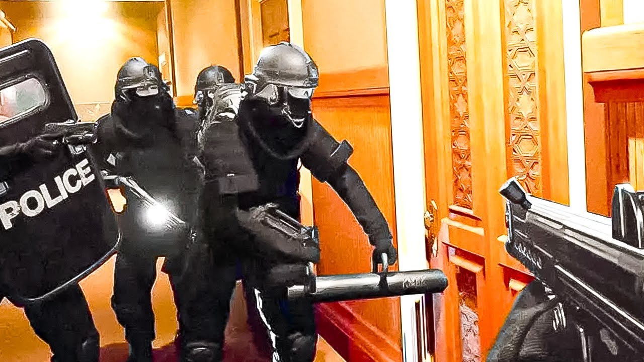 This is the BEST Totally Accurate SWAT TEAM SIMULATOR!