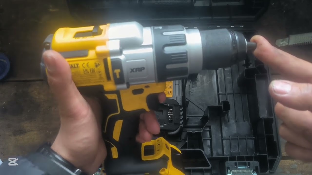 DeWALT DCD 996 şarjlı matkap kutu açılışı ve ön bakış namı değer sarı terminatör ;)
