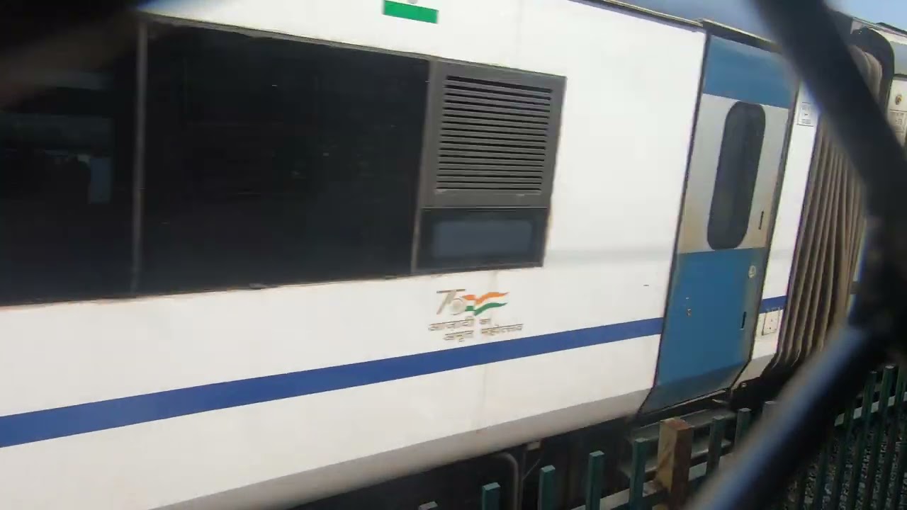 MAS MYS Vande Bharat Overtaking my MEMU at #KJM | 20NOV2025