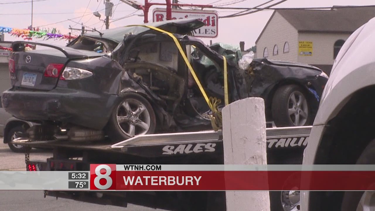 2 people killed in Waterbury crash