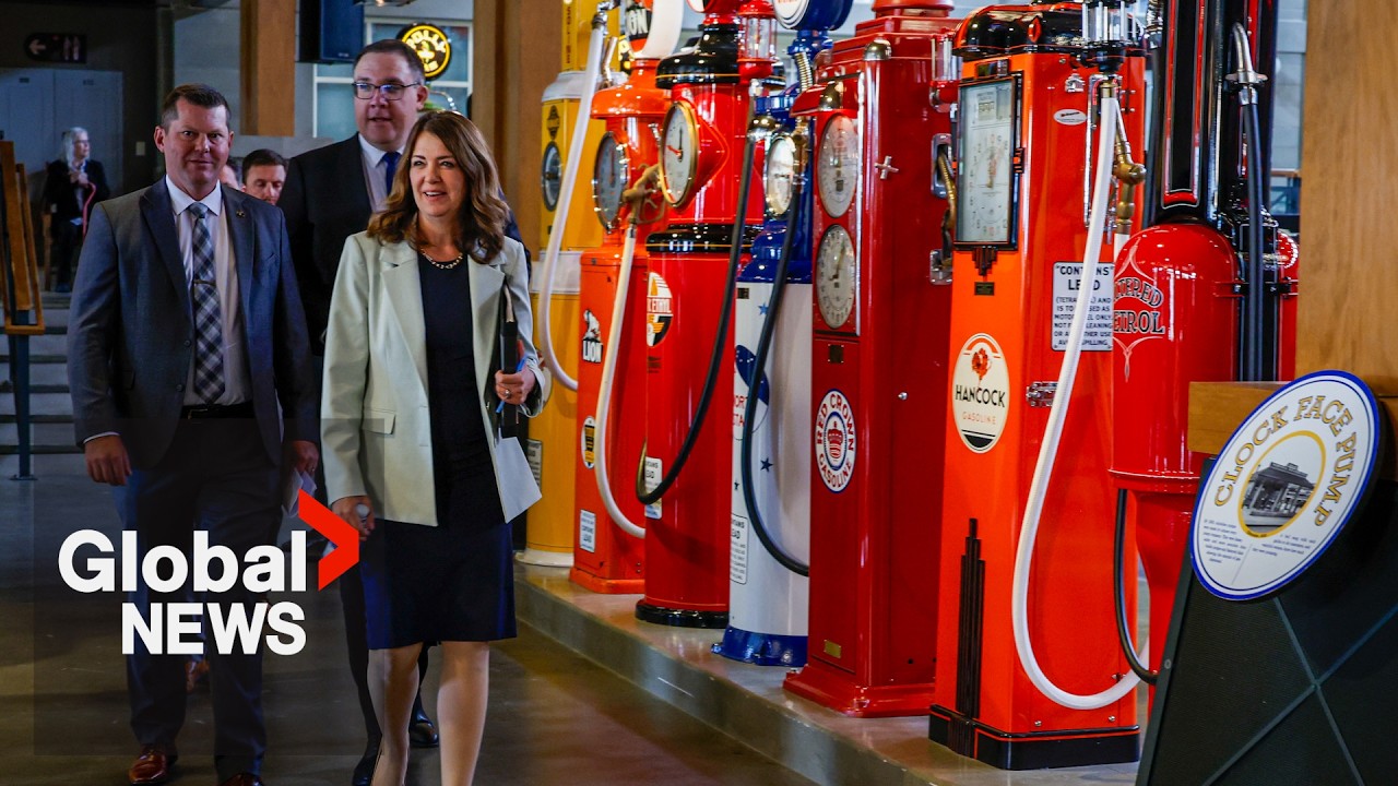 Danielle Smith announces $100 energy rebates for some Alberta households