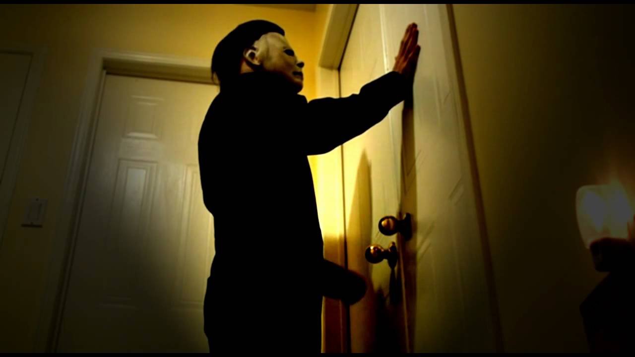 HALLOWEEN LURKING:  A Short Fan Film