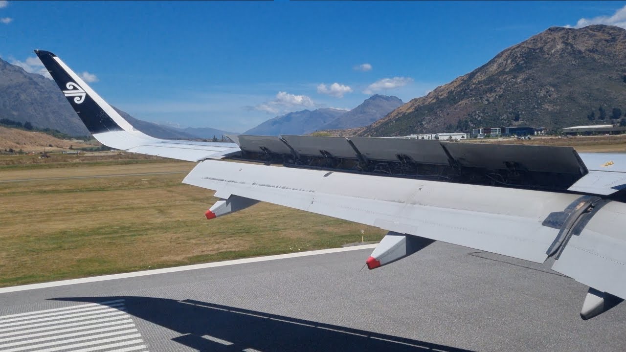 [4K] | Air New Zealand A320 Approach & Landing | Queenstown Airport | ZK-OXD