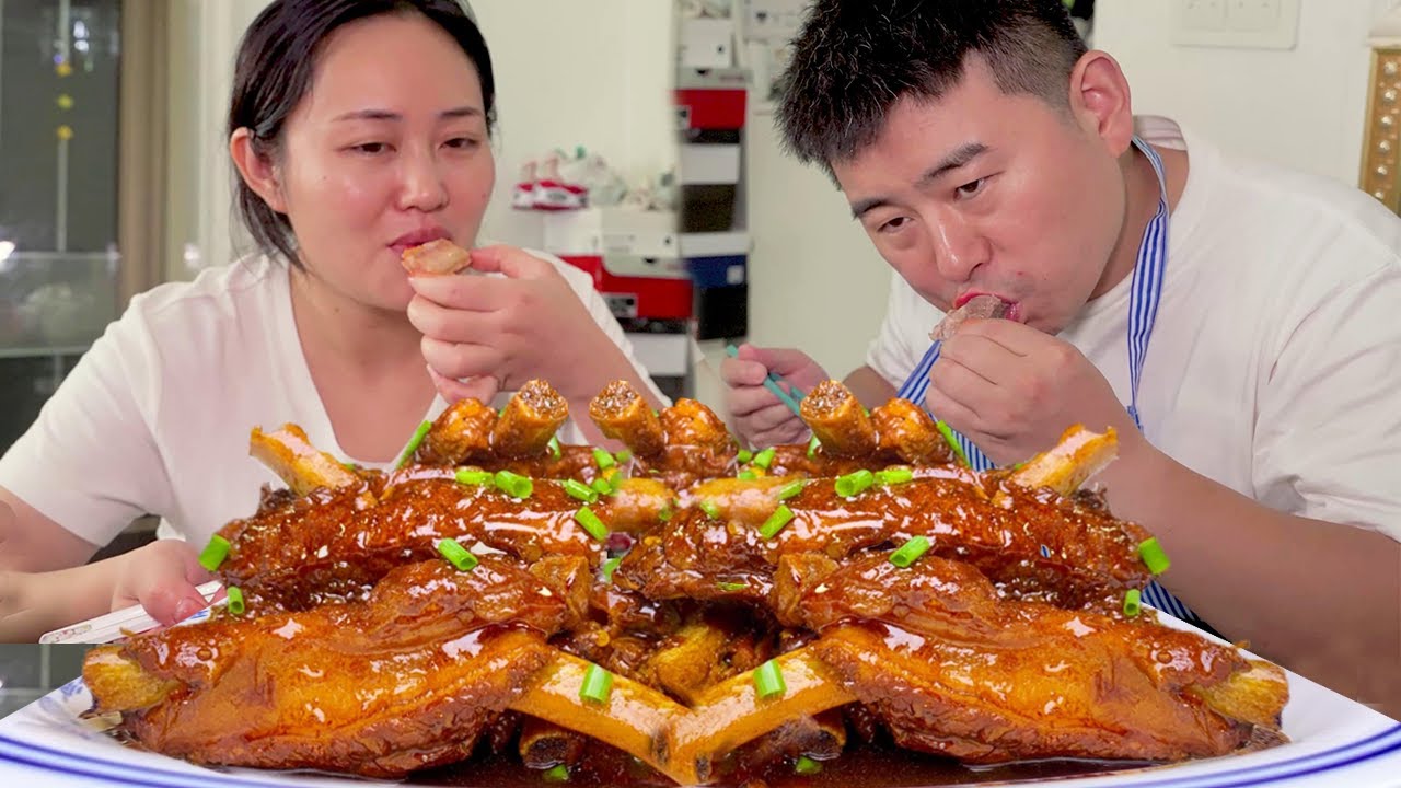 [Супер маленький шеф-повар] 145 юаней, половина свиньи, тушеная свиные ребрышки! Свежий аромат для