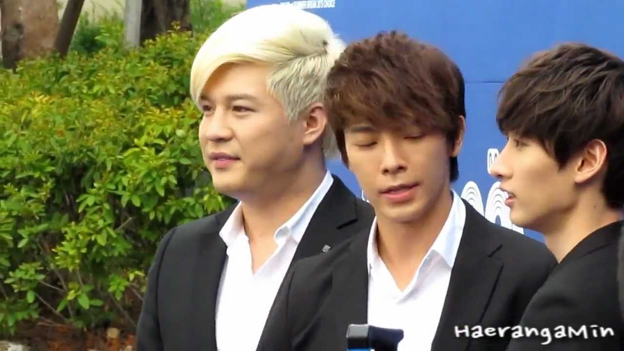 [Donghae HD FANCAM] 120628 Blue Carpet @ 2012 Mnet 20's choice (SUPER JUNIOR)