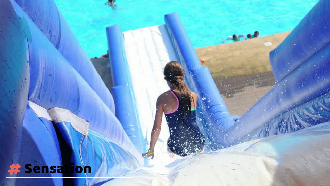 le plus grand toboggan gonflable aquatique by WAHLAND