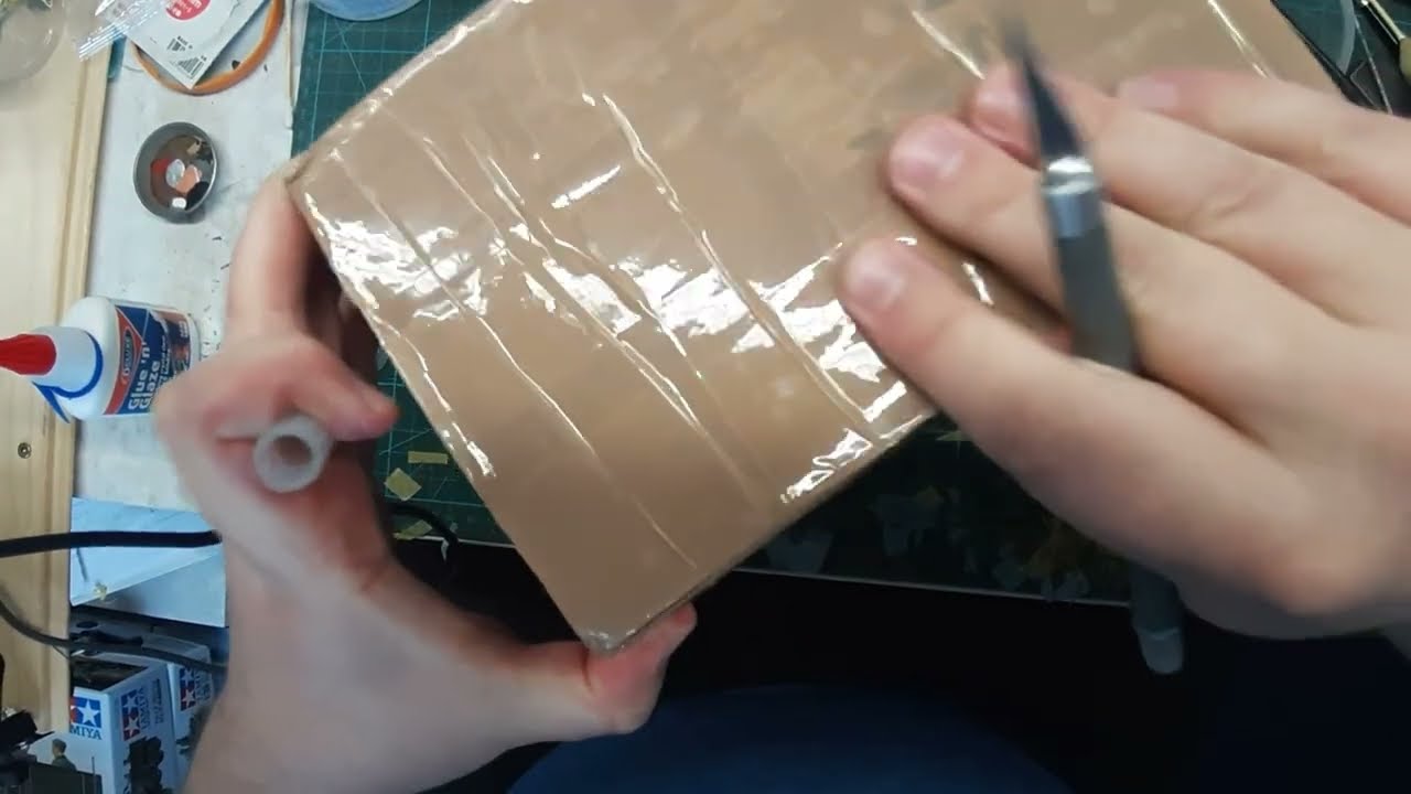 Почтовый запрос от модельного агентства Brooks Models.