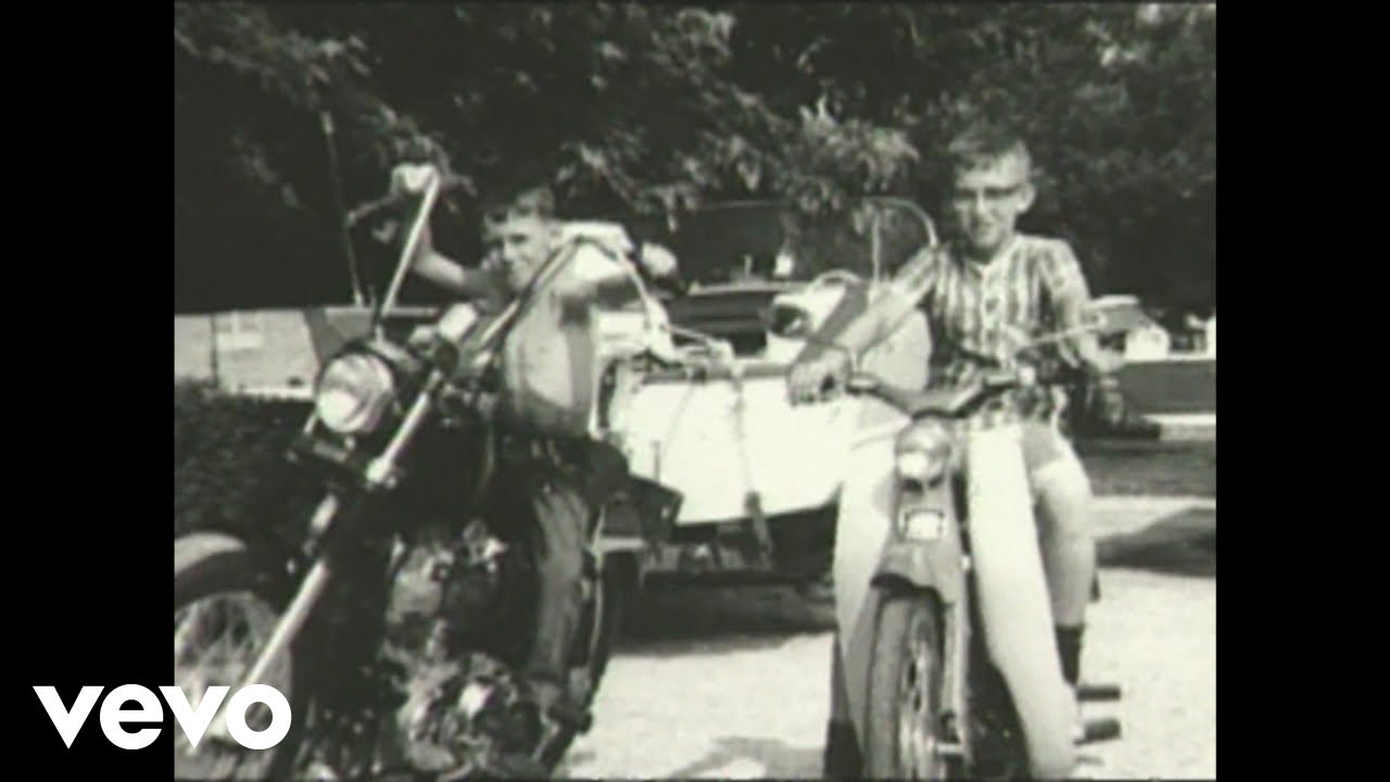 Keith Whitley - It Ain't Nothin' (Official Video)