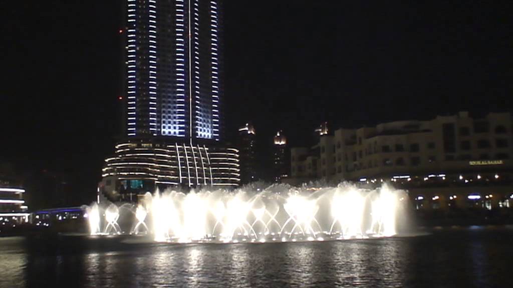 Dubai fountains - very nice arabic song