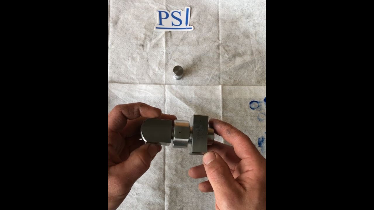 Flow Dynamic XD on off valve and 90 adapter assembly