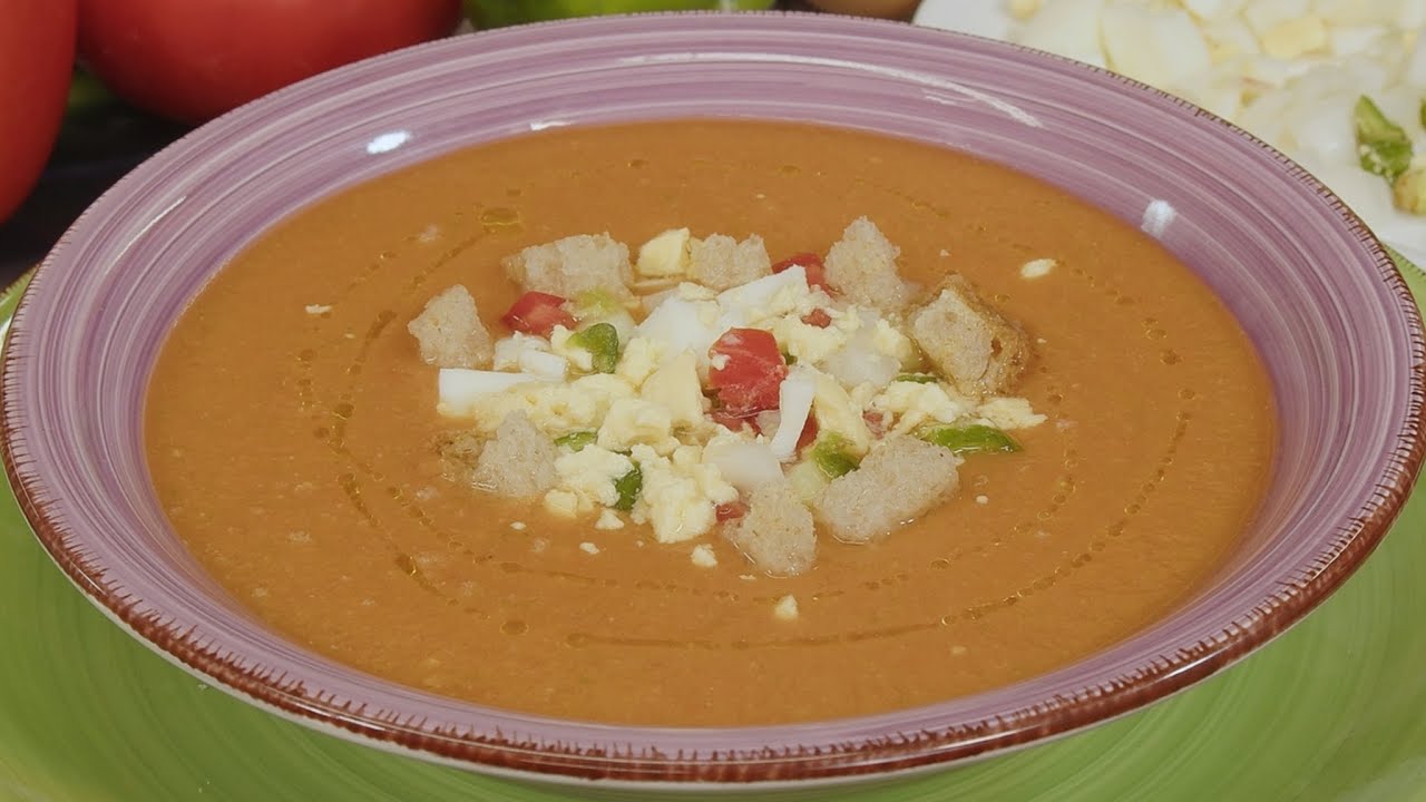 GAZPACHO ANDALUZ CON LA TEXTURA PERFECTA 🥒🍅 RECETA TRADICIONAL FÁCIL, SALUDABLE Y REFRESCANTE