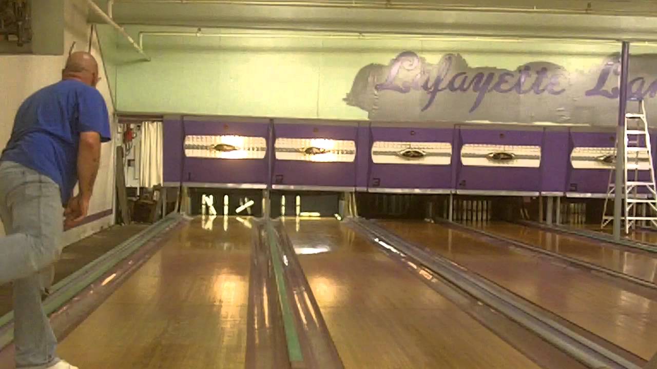 Me vs. Bowler4ever vs. Chris Sargent at Lafayette Lanes in Amesbury, MA (From 10/1/11) Part 2