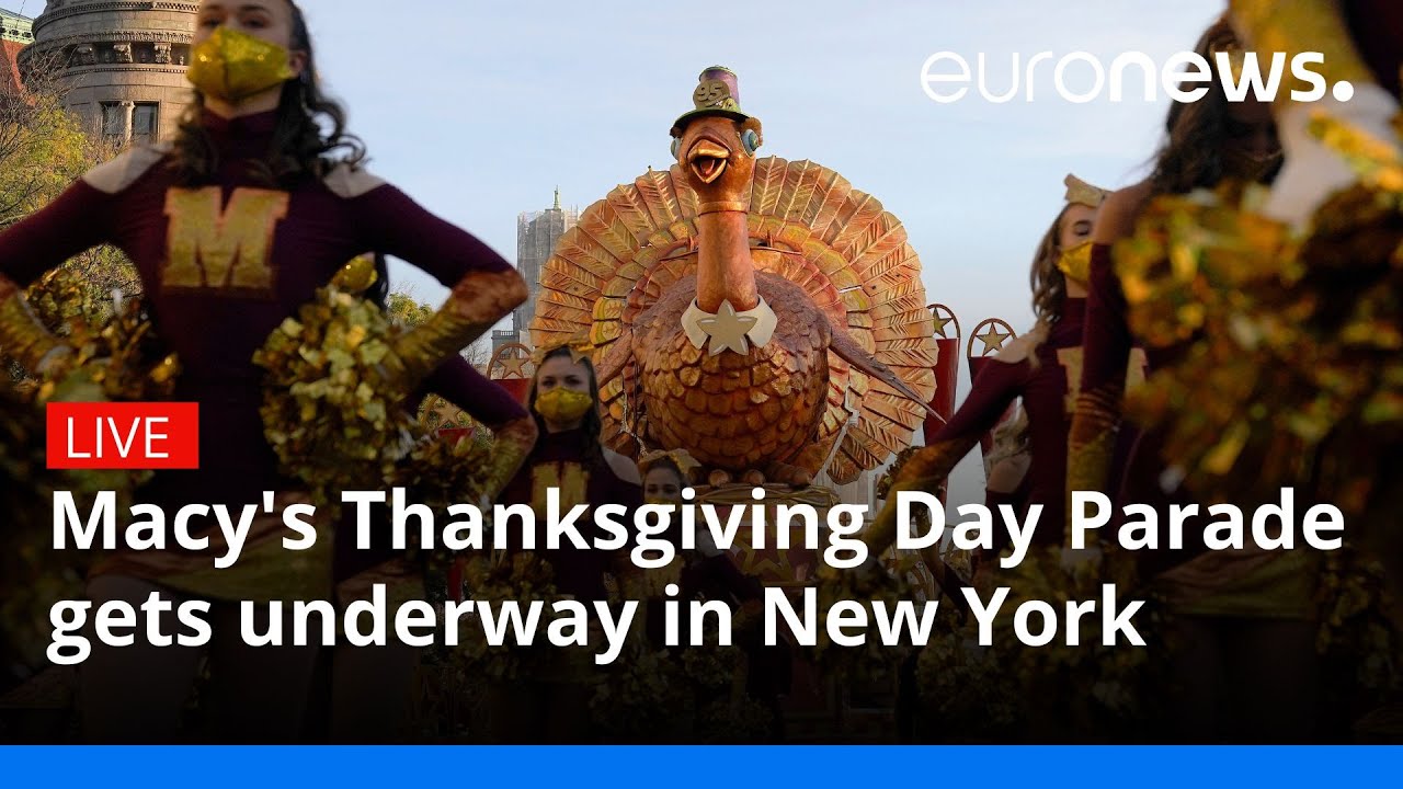 Macy's Thanksgiving Day Parade gets underway in New York